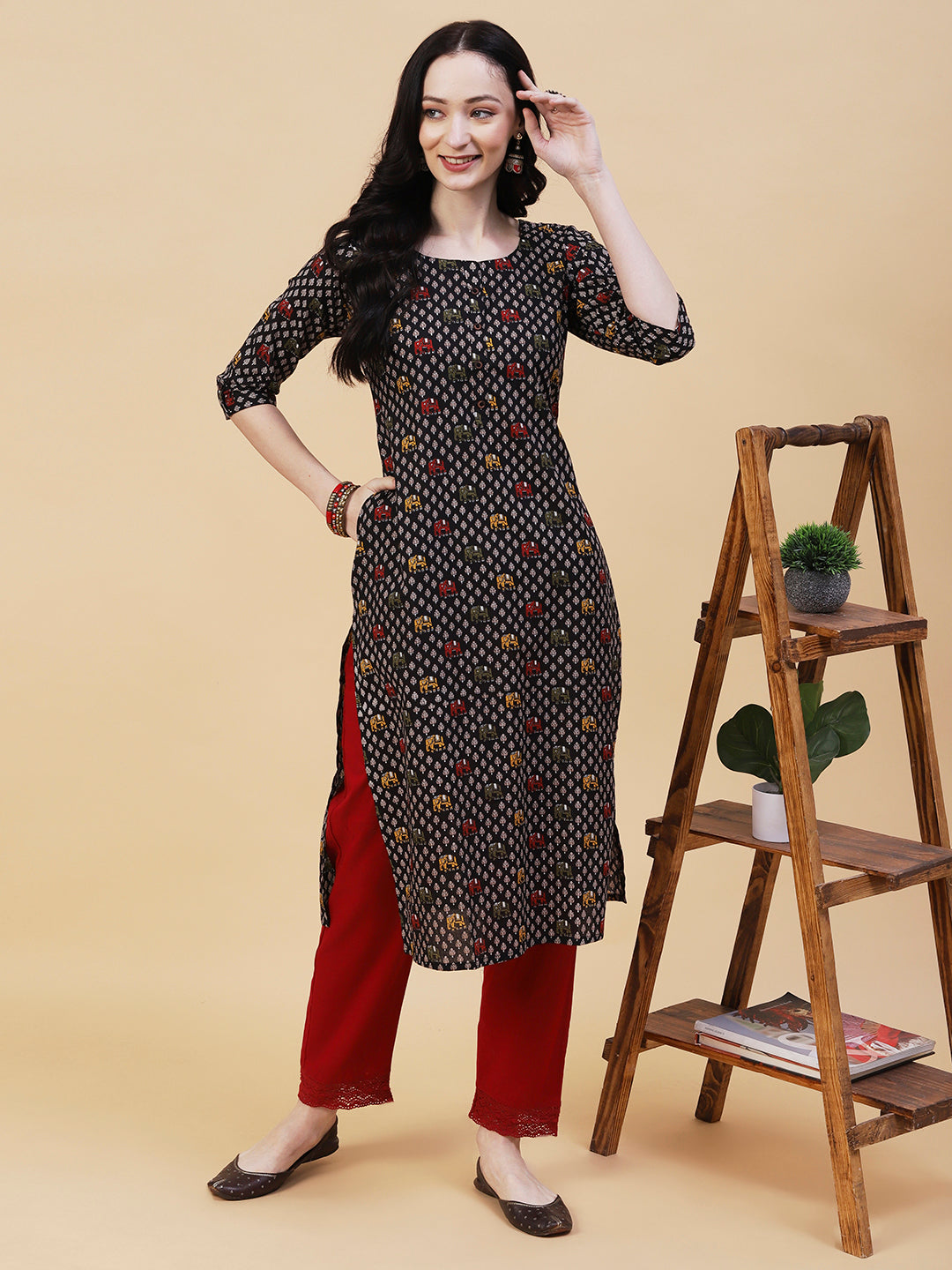 Elephant Printed Buttoned Kurta - Black