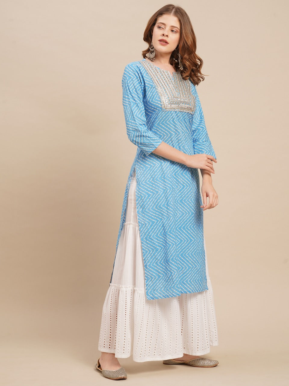 Bandhani Printed & Zari Embroidered Straight Fit Kurta - Light Blue