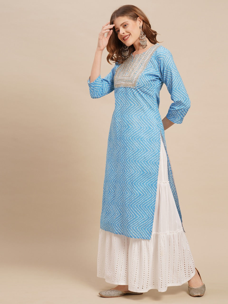 Bandhani Printed & Zari Embroidered Straight Fit Kurta - Light Blue